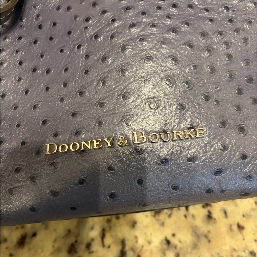 RARE Dooney & Bourke Maxine Tote Ostrich Embossed Leather Soy Blue Zip Tote - Picture 3 of 7